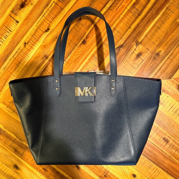 Michael Kors Handbags - Michael Kors Karlie Large Leather Tote Navy | NWT